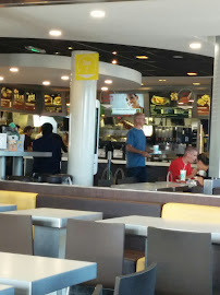 Atmosphère du Restauration rapide McDonald's à Avrainville - n°20