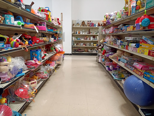 Thrift Store «Goodwill Retail & Donation Center», reviews and photos, 13500 Plantation Rd, Fort Myers, FL 33966, USA