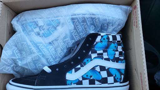 Shoe Store «Vans», reviews and photos, 9736 W Northern Ave, Peoria, AZ 85345, USA