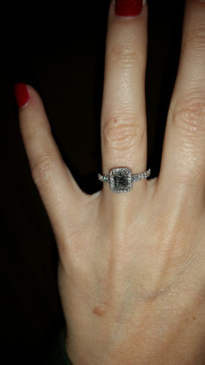 Jewelry Store «International Diamond Center», reviews and photos, 3696 Ulmerton Rd, Clearwater, FL 33762, USA