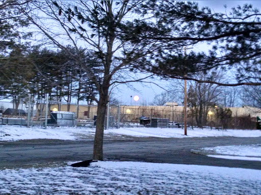 Auto Body Shop «Herb Chambers Collision Center of Braintree», reviews and photos, 75 Lundquist Dr, Braintree, MA 02184, USA