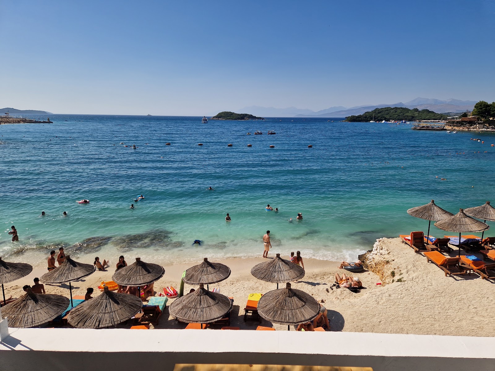 Kamay Beach photo #9