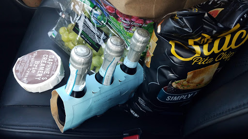 Shopping Mall «Crystal Springs Shopping Village», reviews and photos, 100 De Anza Blvd, San Mateo, CA 94402, USA