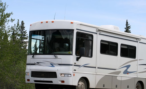 Car Dealer «Bullitt County Auto & RV Sales, Inc.», reviews and photos, 699 N Buckman St, Shepherdsville, KY 40165, USA