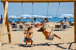 Ischitella Beach'in fotoğrafı - rahatlamayı sevenler arasında popüler bir yer