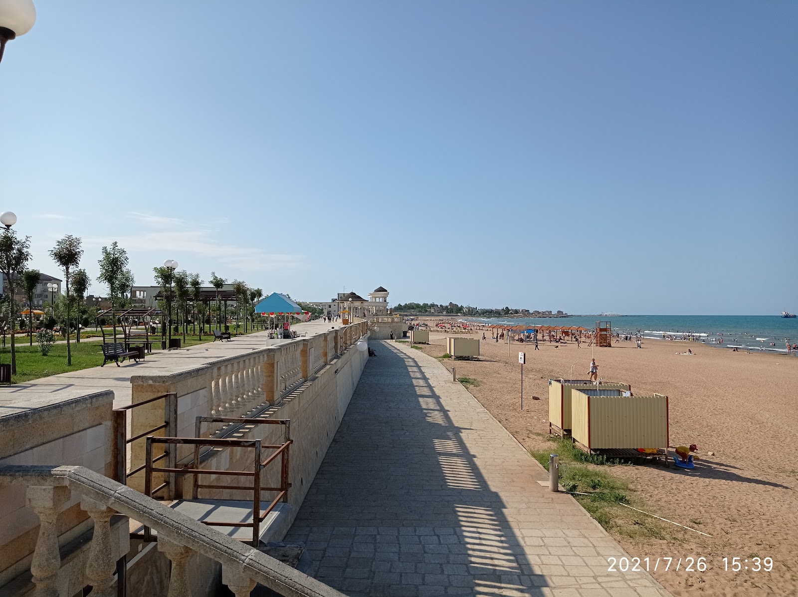 Fotografija Primorskiy Park I Plyazh in naselje