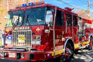 Newark Fire Department Engine 28