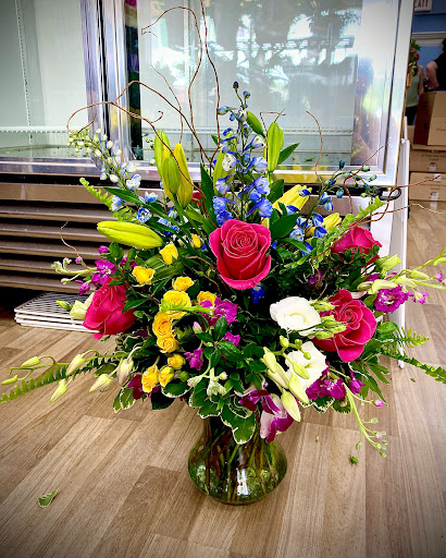 Florist «Flowers Of Marietta», reviews and photos, 1100 Johnson Ferry Rd #250B, Marietta, GA 30068, USA