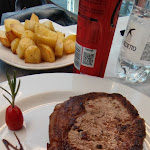 Photo n°1 de l'avis de Wojtek.� fait le 30/10/2023 à 15:32 sur le  Kalika à Viareggio