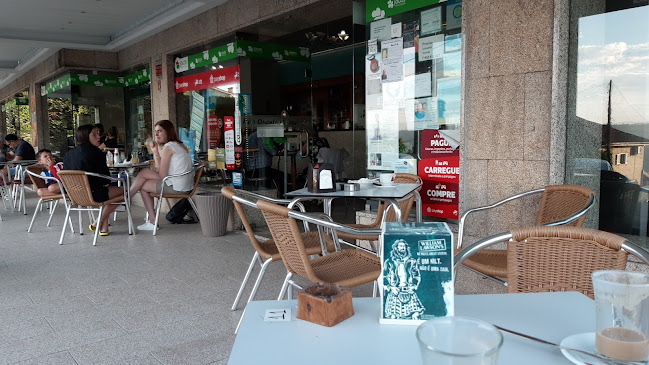 Pão Quente Estradinha Lda