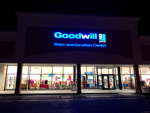 Thrift Store «Goodwill Store & Donation Center», reviews and photos