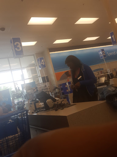 Clothing Store «Ross Dress for Less», reviews and photos, 170 E Stacy Rd, Allen, TX 75002, USA