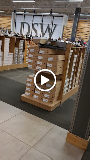 Shoe Store «DSW Designer Shoe Warehouse», reviews and photos, 1366 Hooper Ave, Toms River, NJ 08753, USA
