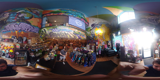 Tobacco Shop «The Loonar Station», reviews and photos, 3153 Central Ave, Toledo, OH 43606, USA