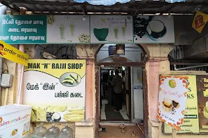 Mak N Bajji Shop image