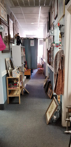 Thrift Store «Dog Junkies Thrift Store», reviews and photos, 4611 N Rancho Dr, Las Vegas, NV 89130, USA