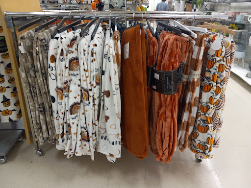 Department Store «Marshalls», reviews and photos, 1401 S Federal Hwy, Pompano Beach, FL 33060, USA