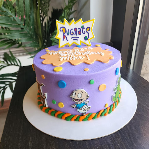 Cupcake Shop «Smallcakes: A Cupcakery of Naperville», reviews and photos, 115 E Ogden Ave #119, Naperville, IL 60563, USA