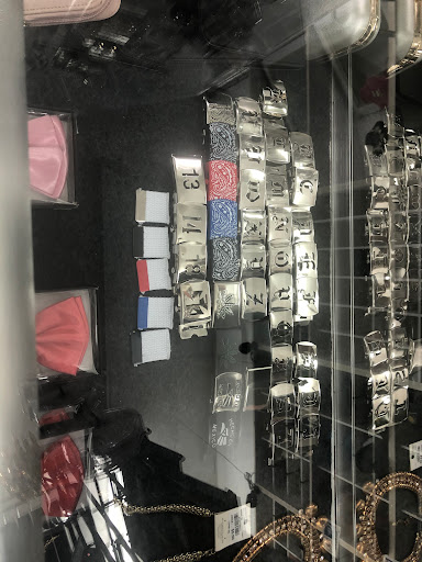 Clothing Store «Gen X Clothing», reviews and photos, 2090 Olympic St, Springfield, OR 97477, USA