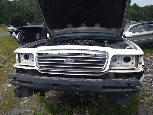 Salvage Yard «EZ Pull & Save Auto Parts», reviews and photos, 2401 Summer Valley Rd, New Ringgold, PA 17960, USA