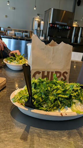 Mexican Restaurant «Chipotle Mexican Grill», reviews and photos, 4402 Montgomery Rd, Cincinnati, OH 45212, USA