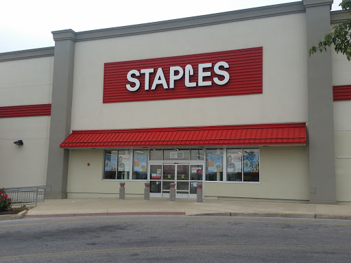 Staples, 100 Noble Blvd, Carlisle, PA 17013, USA, 