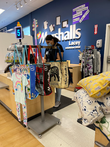 Department Store «Marshalls», reviews and photos, 701 Sleater Kinney Rd SE, Lacey, WA 98503, USA