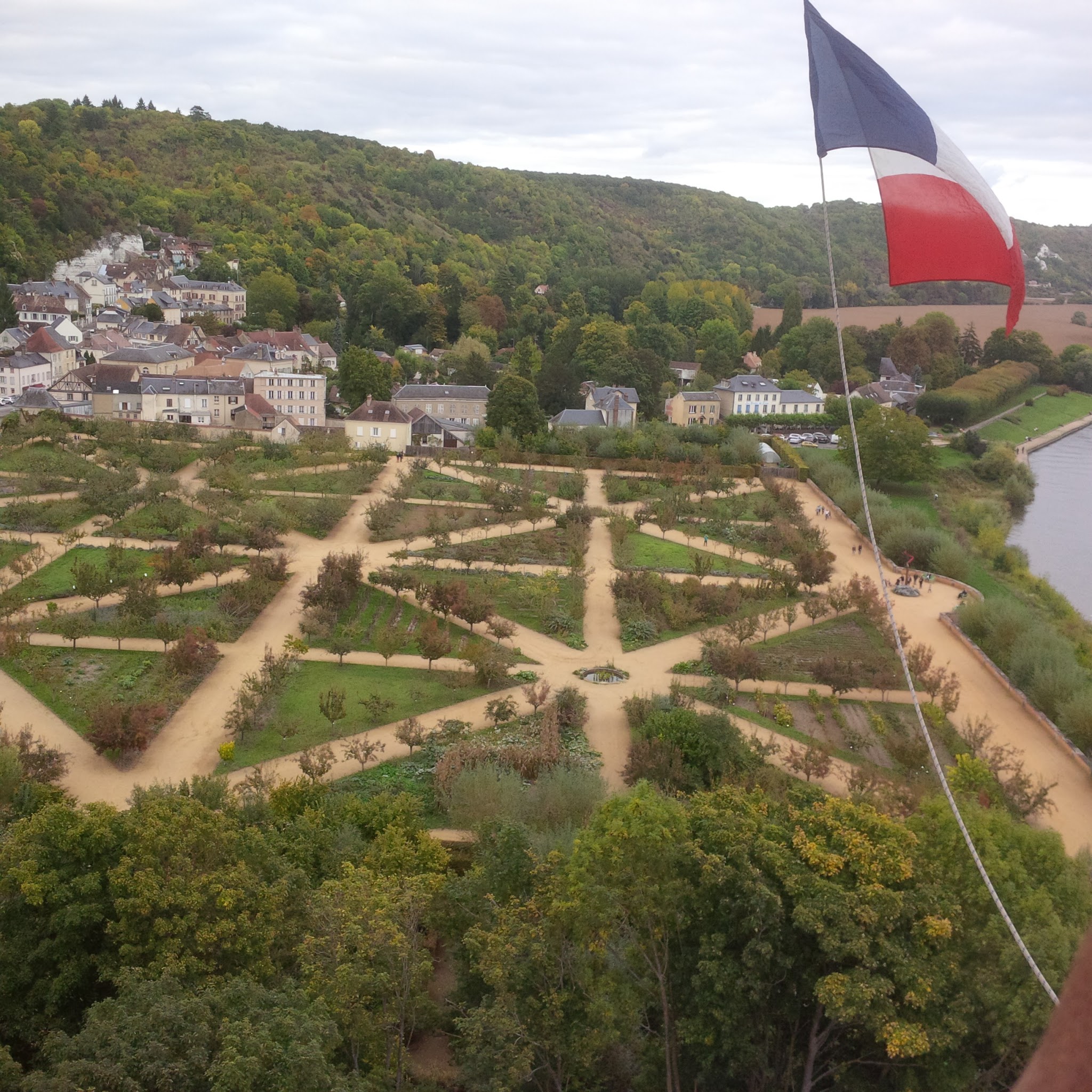 Photo n° 1 de l'avis de Denis.a fait le 22/11/2017 à 14:57