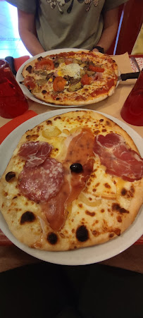 Salami du Pizzeria Pizzéria La Vetrata à Les Deux Alpes - n°18