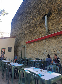 Atmosphère du Pizzeria Restaurant Le Pinocchio à Loriol-sur-Drôme - n°2