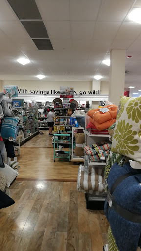 Department Store «HomeGoods», reviews and photos, 102 Yorktown Shopping Center Rd, Lombard, IL 60148, USA