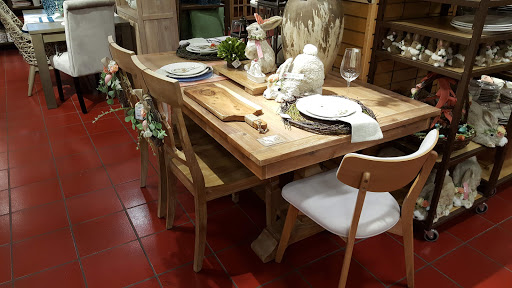 Home Goods Store «Pier 1 Imports», reviews and photos, 11211 SE 82nd Ave, Happy Valley, OR 97086, USA