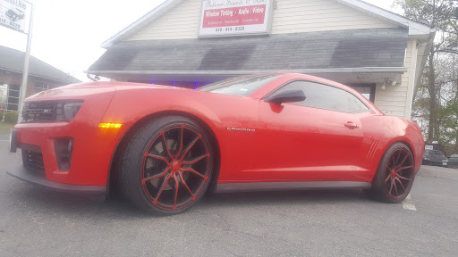 Car Stereo Store «Platinum Sounds And Rims, residential commercial Window Tinting, Car Audio, Wheels and Tires», reviews and photos, 826 Solomons Island Rd N, Prince Frederick, MD 20678, USA