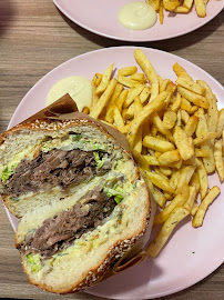 Hamburger du Restauration rapide Lazy Suzy - Smoked BBQ Burger Tours - n°3