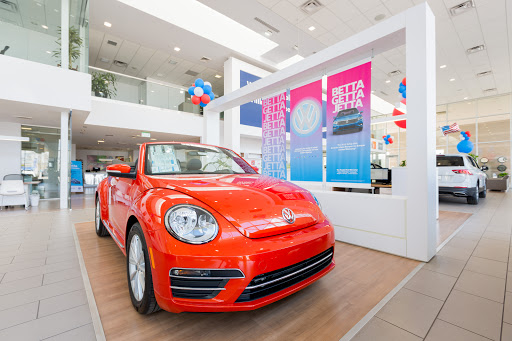 Volkswagen Dealer «San Tan Volkswagen», reviews and photos, 1489 E Motorplex Loop, Gilbert, AZ 85297, USA