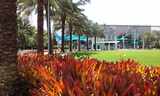 Park «Heritage Park», reviews and photos, 19200 Collins Ave, Sunny Isles Beach, FL 33160, USA