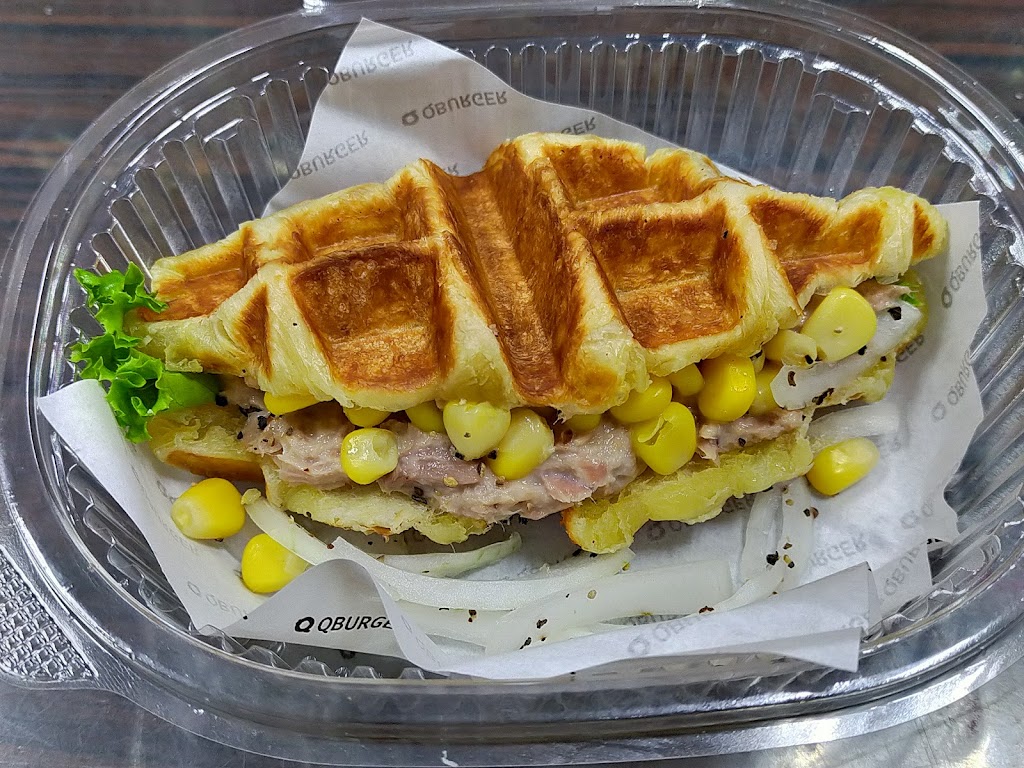 Q Burger(育達店) 的照片