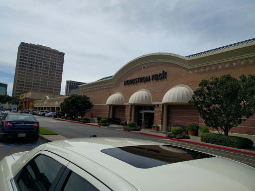 Department Store «Nordstrom Rack Centre at Post Oak», reviews and photos, 5000 Westheimer Rd #500, Houston, TX 77056, USA