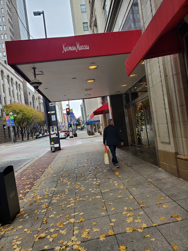 Clothing Store «Neiman Marcus», reviews and photos, 1618 Main St, Dallas, TX 75201, USA