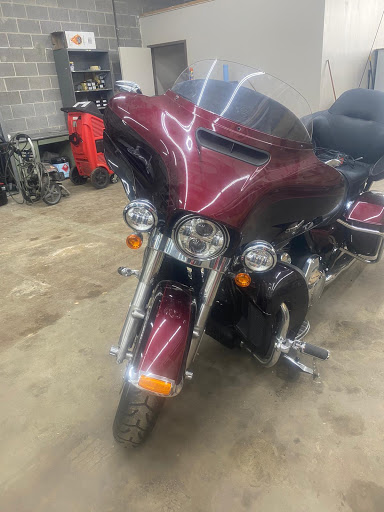 Used Car Dealer «Advance Auto Mart», reviews and photos, 5400 W North Ave, Chicago, IL 60639, USA