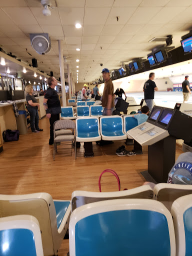 Bowling Alley «Westminster Lanes», reviews and photos, 6471 Westminster Blvd, Westminster, CA 92683, USA