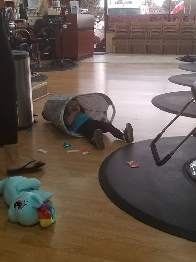 Hair Salon «Simply Hair», reviews and photos, 3749 Ulmerton Rd, Clearwater, FL 33762, USA