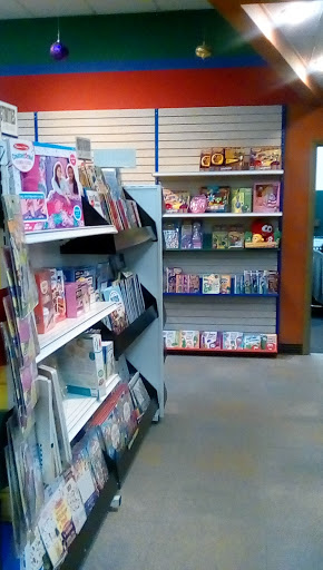 Christian Book Store «Arrowhead Parable Christian Store», reviews and photos, 1 Harry L Dr, Johnson City, NY 13790, USA