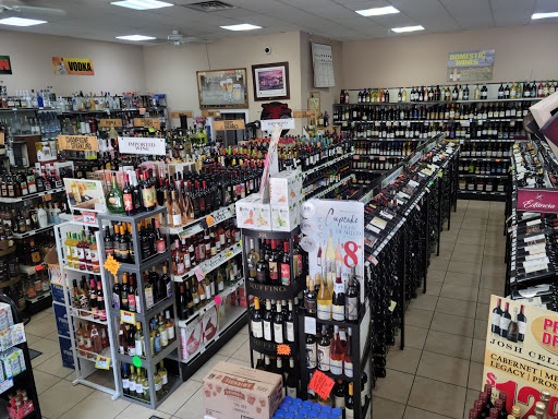 Liquor Store «Laurel Crest Liquors», reviews and photos, 524 Wolcott Rd, Wolcott, CT 06716, USA