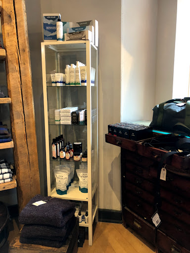 Clothing Store «Portland Dry Goods», reviews and photos, 235 Commercial St, Portland, ME 04101, USA