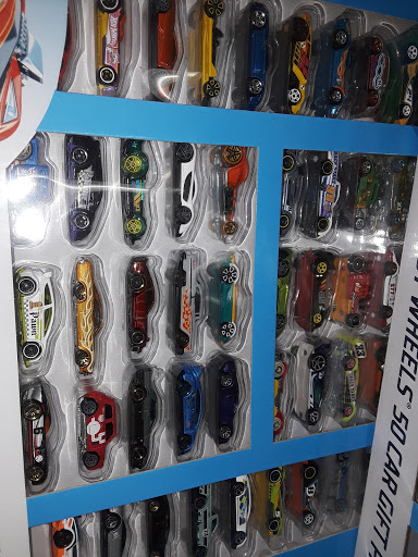 Discount Store «Walmart», reviews and photos, 3451 Tamiami Trail E, Naples, FL 34112, USA