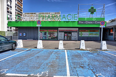 La Grande Pharmacie Des 3 Grâces à Roanne