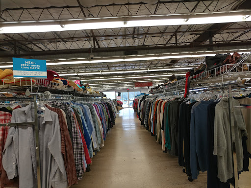 Thrift Store «Goodwill Central Texas - Macfarlane Center & Computer Works», reviews and photos