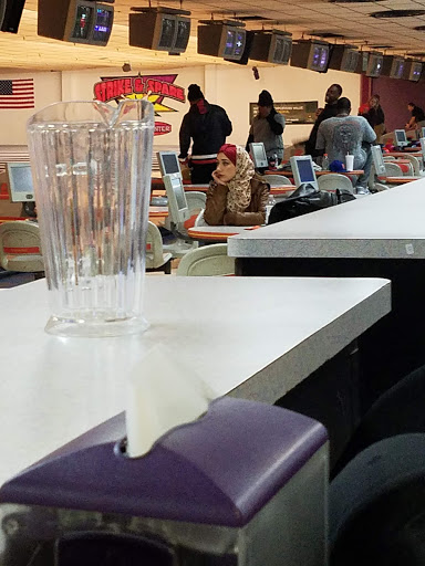 Bowling Alley «Strike & Spare Family Fun Center», reviews and photos, 6220 Shepherdsville Rd, Louisville, KY 40228, USA