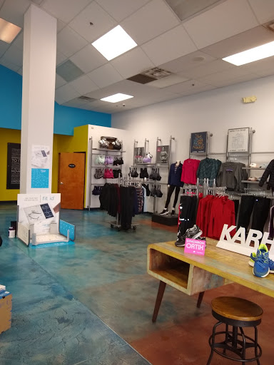 Sporting Goods Store «Fleet Feet Sports Buffalo», reviews and photos, 2290 Delaware Ave, Buffalo, NY 14216, USA